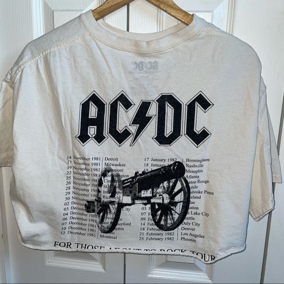 Vintage style AC/DC crop top size XL - Picture 2 of 6
